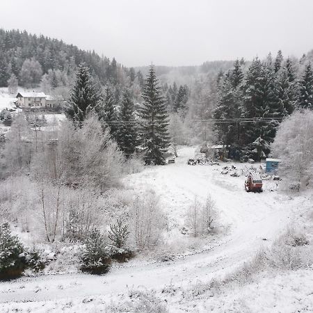 Penzion Lumis Nová Role Εξωτερικό φωτογραφία